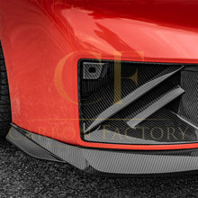 Load image into Gallery viewer, DS Style Pre-Preg Carbon Fibre Front Splitter for BMW G87 M2 23-Present