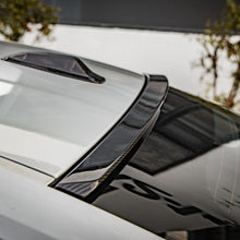 Load image into Gallery viewer, Pre-Preg Carbon Fibre Roof Spoiler for BMW G26 4 Series Gran Coupe i4 20-25