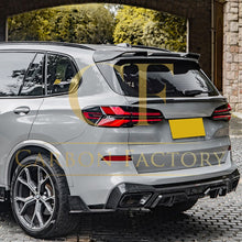 Load image into Gallery viewer, SQ Style Pre-Preg Carbon Fibre Rear Spoiler for BMW G05 X5 19-25