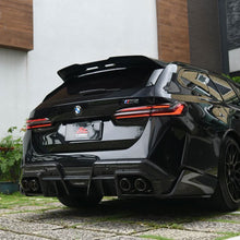 Load image into Gallery viewer, SQ Style Pre-Preg Carbon Fibre Roof Spoiler for BMW G99 M5 2025-Present