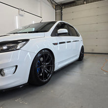 Load image into Gallery viewer, Mk2 & 2.5 Focus Upper Side Stripe Decal Set (5 Door)