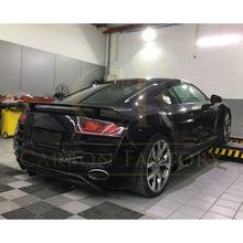 Load image into Gallery viewer, V Style Carbon Fibre Rear Diffuser for Audi R8 Gen 1 10-15