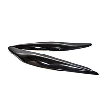 Load image into Gallery viewer, Ford Fiesta ST180 & Zetec S Headlight Eyebrows - VUDU