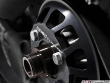 Load image into Gallery viewer, ECS Tuning Aluminum Water Pump Pulley E46 M3. Z3, Z4 S54