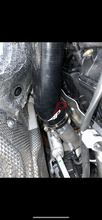 Load image into Gallery viewer, AP Design Silicone Charge Pipes M2/M3/M4 F80 S55