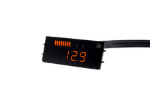 Load image into Gallery viewer, P3 Digital Boost Gauge for BMW Z4 E85 (2002-2008) - OEM Vent-Mounted, Hard-Wired Analogue 80 PSI Sensor, Vacuum & Battery Voltage, Peak Recall