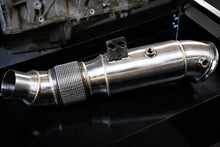 Load image into Gallery viewer, BMW B58 5" Super Sport Cat Downpipe – 200 Cell High-Flow Sports Catalyst, 5in to 4in Flexi – MOT-Friendly, No EML – Osprey Performance – Fits M140i M240i 340i 440i 540i 740i X3/X4 M40i (B58)
