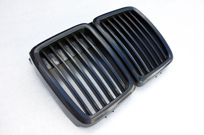 BMW 3 Series E30 Front Kidney Grilles – Matte Black ABS OEM-Style Replacement Upgrade (1982–1994, Pair)