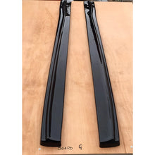 Load image into Gallery viewer, Ford Focus MK3 ST Facelift Side Skirts
