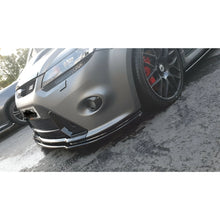 Load image into Gallery viewer, Ford Focus RS MK2 Facelift Splitter and Side Extensions
