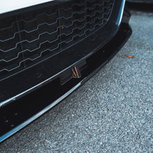 Load image into Gallery viewer, BMW F20/F21 1 SERIES LCI GLOSS BLACK SPLITTER
