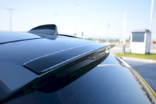Load image into Gallery viewer, Maxton Design - SPOILER CAP BMW 5 E61 M-PACK
