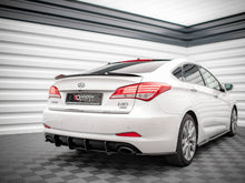 Load image into Gallery viewer, Maxton Design - SPOILER CAP HYUNDAI I40 MK1 (2011-2014)
