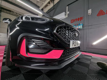 Load image into Gallery viewer, Mk8.5 (Face Lift) Fiesta ST &amp; ST Line Outer Front Quarter Vinyl Decal Set

