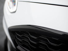 Load image into Gallery viewer, Maxton Design - Front Grill Ford Fiesta ST / ST-Line Mk8
