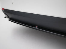 Load image into Gallery viewer, Maxton Design - Central Rear Splitter BMW 4 Coupe / Cabrio G22 / G23
