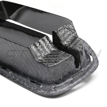 Load image into Gallery viewer, BMW G87 M2 CARBON FIBRE FRONT GRILLE
