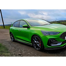 Load image into Gallery viewer, Focus MK4 ST/ST-Line Side Skirt Extensions (Gloss Black)
