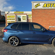 Load image into Gallery viewer, Gloss Black Body Kit Splitter Diffuser Side Skirts Spoiler for BMW G05 X5 19-22
