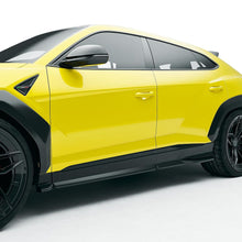 Load image into Gallery viewer, LAMBORGHINI URUS CARBON FIBRE FULL WIDE ARCH KIT - CT DESIGN
