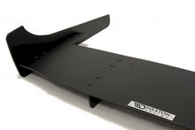 Load image into Gallery viewer, Maxton Design - REAR DIFFUSER BMW M3 E92 / E93
