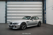 Load image into Gallery viewer, Evolve Roadstar Forged Monoblock 18" Alloy Wheels Set of 4 - Lightweight 6061-T6, CNC Machined - 8.5x18 ET30 Front, 10.5x18 ET15 Rear - OEM Centre Cap Compatible - One Piece Road &amp; Track Performance

