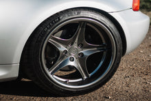 Load image into Gallery viewer, Evolve Roadstar Forged Monoblock 18" Alloy Wheels Set of 4 - Lightweight 6061-T6, CNC Machined - 8.5x18 ET30 Front, 10.5x18 ET15 Rear - OEM Centre Cap Compatible - One Piece Road &amp; Track Performance
