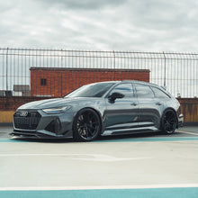 Load image into Gallery viewer, AUDI RS6/RS7 C8 AVANT CARBON FIBRE FRONT BUMPER VENT TRIM
