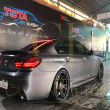 Load image into Gallery viewer, B Style Universal Carbon Fibre Side Skirts
