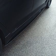 Load image into Gallery viewer, BMW 5 SERIES G30 LCI 21+ GLOSS BLACK KIT - MP STYLE
