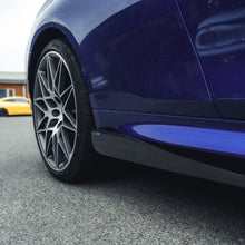 Load image into Gallery viewer, BMW M3/M4 (F80 F82 F83) CARBON FIBRE SIDE SKIRTS - 3D STYLE
