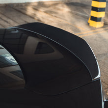 Load image into Gallery viewer, BMW G87 M2 / G42 2 SERIES CARBON FIBRE SPOILER - CT DESIGN
