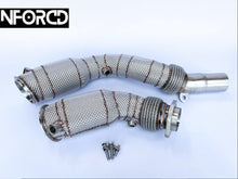 Load image into Gallery viewer, BMW M3 M4 F80 F82 S55 200 Cell Hi-Flow Catted Turbo Downpipes with Heat Shield – T304 Stainless Sports Cats (2014+)
