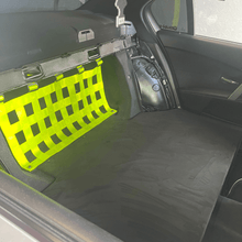 Load image into Gallery viewer, BMW 5 Series E60 M5 Strut bar and Cargo net
