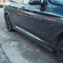 Load image into Gallery viewer, BMW X3M/X4M F97/F98 (18-21) CARBON FIBRE SIDE SKIRTS - 3D STYLE
