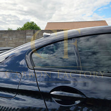 Load image into Gallery viewer, Carbon Fibre Roof Spoiler for BMW 6 Series F06 F12 F13 inc M6 11-18
