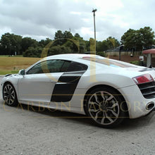 Load image into Gallery viewer, Carbon Fibre Side Fender Panels Blade for Audi R8 Gen 1 08-14
