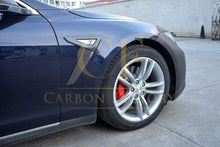 Load image into Gallery viewer, Carbon Fibre Side Vents Cover for Tesla Model S P85 14-17
