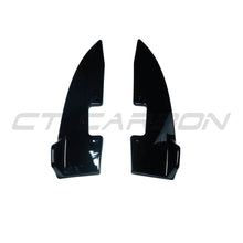 Load image into Gallery viewer, BMW 4 SERIES G22/G23 2020+ GLOSS BLACK REAR BUMPER CORNERS
