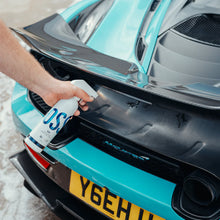 Load image into Gallery viewer, Stjarnagloss Silke - Gloss Enhancing Car Detailer
