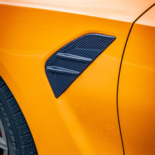Load image into Gallery viewer, Pre-Preg Carbon Fibre Replacement Side Fender Trim for BMW G80 M3 21-Present
