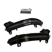 Load image into Gallery viewer, BMW 4 Series F32 / F33 / F36 / F82 / F83 - LED Sequential Side Repeater Unit
