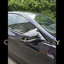 Load image into Gallery viewer, CF Style Gloss Black Replacement Mirror Covers for BMW F10 5 Series LCI F06 F12 F13 6 Series F01 7 Series
