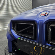 Load image into Gallery viewer, SQ Style Pre-Preg Carbon Fibre Front Grille for BMW G87 M2 23-Present
