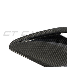 Load image into Gallery viewer, AUDI RS6/RS7 C8 AVANT CARBON FIBRE FRONT BUMPER VENT TRIM
