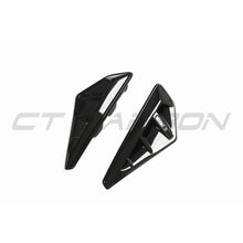 Load image into Gallery viewer, BMW G05 X5 GLOSS BLACK FENDER TRIM
