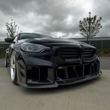 Load image into Gallery viewer, BMW G87 M2 CARBON FIBRE LOWER GRILLE - CT DESIGN
