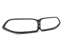 Load image into Gallery viewer, Double Slat Pre-preg Carbon Fibre Front Grille for BMW F91 F92 F93 M8 20-25
