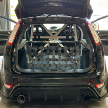 Load image into Gallery viewer, Ford Focus Mk2 ST RS Strut bar and Cargo net
