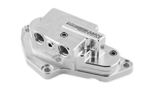 Load image into Gallery viewer, Mosselman S55 Oil Thermostat 85c (Inc. M2 Competition, M3 &amp; M4) - Silver
